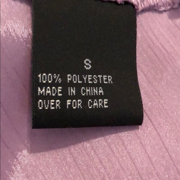 Super cute Lavender Top - Picture 5 of 6